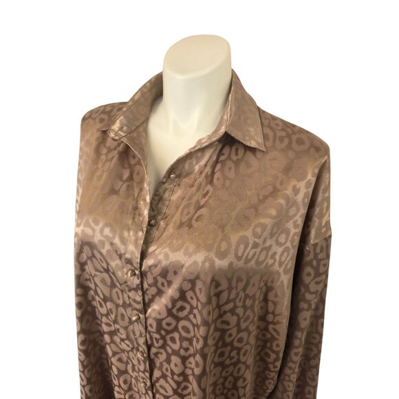Koco & K London Y2K Leopard Jacquard Satin Blouse UK 20 US XL Taupe Gold Btn Up - Picture 6 of 11